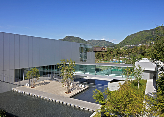 Plants Associates Inc. – 長野県立美術館